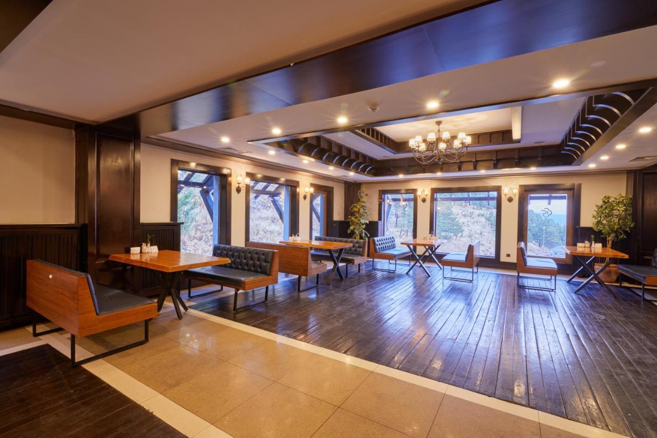 Dedeman Palandoken Ski Lodge Hotel Erzurum Bagian luar foto